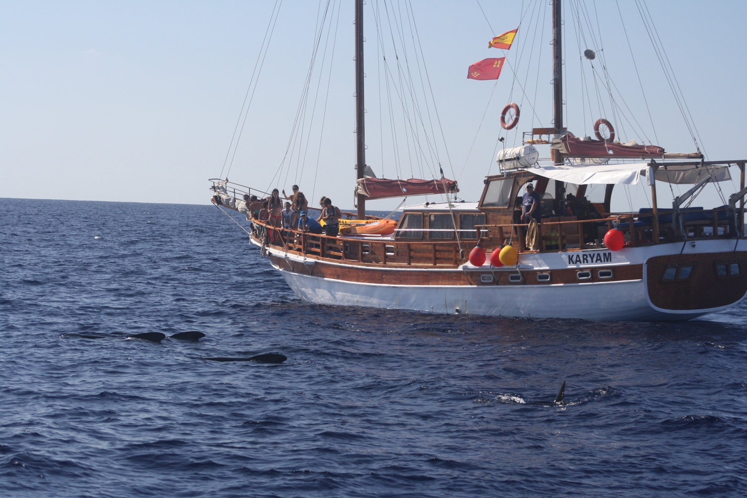 Rutas de Tierra y Mar - Vida a bordo del Karyam